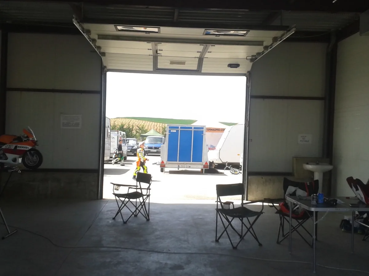 Alquiler de boxes · Circuito Kotarr (2)