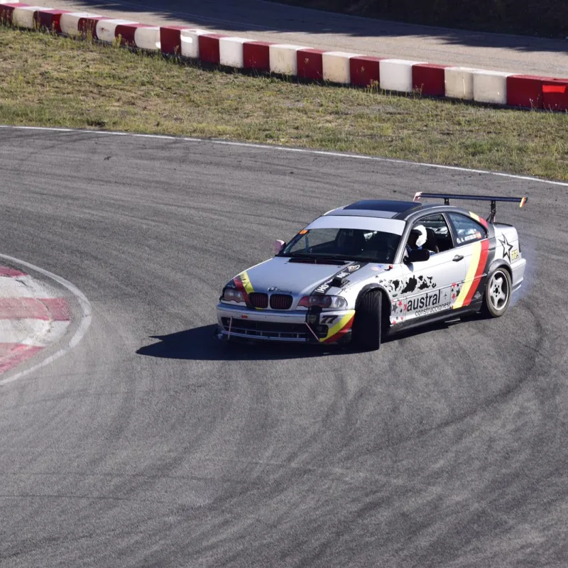Tandas de Coches en el Circuito Kotarr